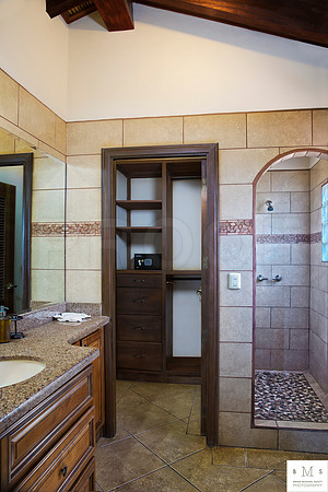 Casa_Colorados_Upper_Bathroom_1_CC_Logo