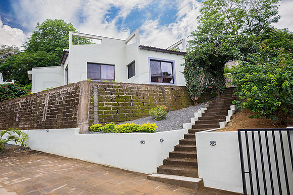Congo_Hills_1_Exterior_Wide_Front_of_House_Angle_2_CC