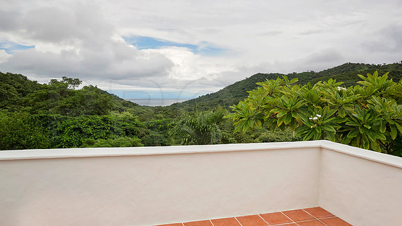 Congo_Hills_2_Exterior_Ocean_View_Roof_Top_CC_16_x_9