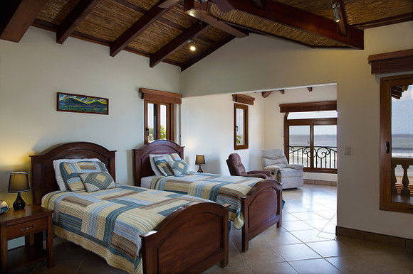 casa_colorados_upper_bedroom_1_cc