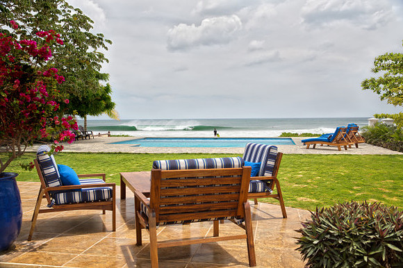 wave_garden_beach_pool_cc