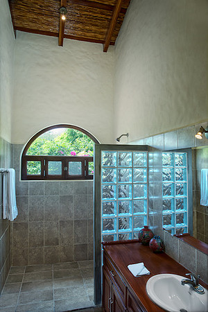Wave_Garden_Lower_Bathroom_2_CC