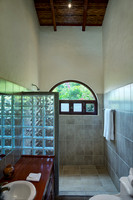 Wave_Garden_Lower_Bathroom_1_CC