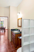 Casita_U12_Bathroom_2_Dec_17_2016_CC