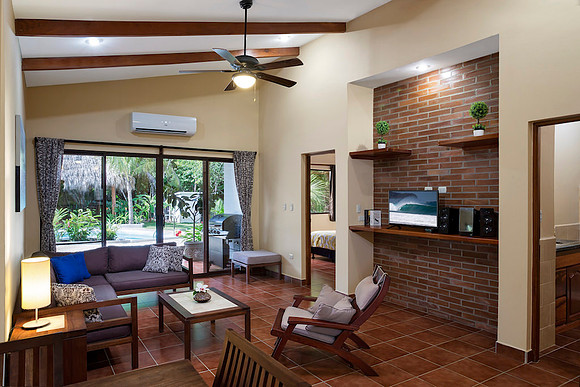 Casita_U12_Living_Area_Dec_17_2016_CC