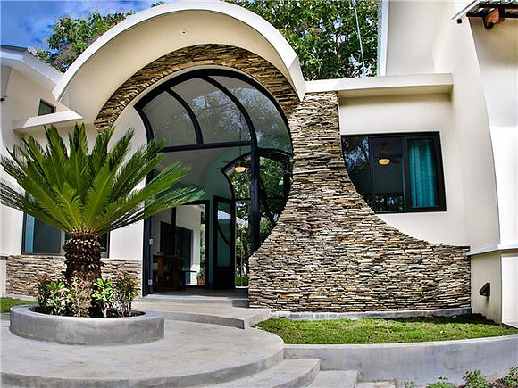 23ee2dd2-63cd-4559-87b3-2f903f9b4f71