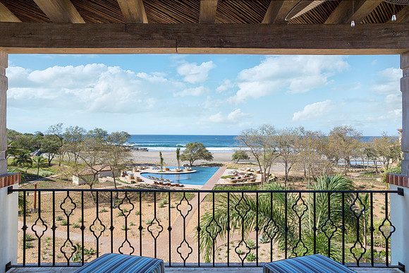 Residence_At_The_Inn_Patio_View_Feb_15_2017_CC
