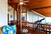 Casa_Rio_de_Luna_Upstairs_Lounge_CC