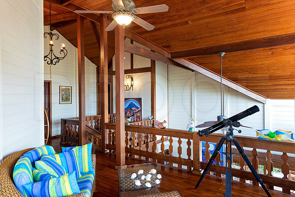 Casa_Rio_de_Luna_Upstairs_Lounge_CC