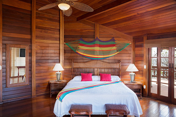 Casa_Rio_de_Luna_Master_Bed_CC