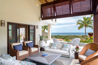 Guacalito_Antal_7_Outdoor_Patio_CC