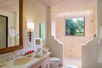2_Story_Beach_Villa_Bathroom_3_CC