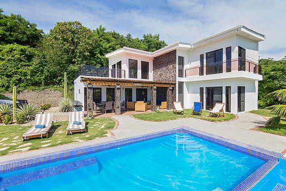 Casa_Olimar_Front_Home_View_Wide_CC