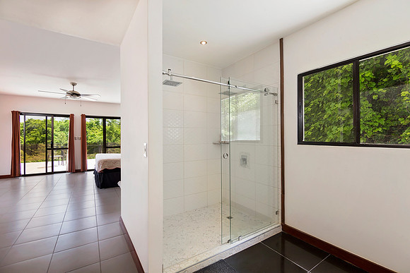Casa_Olimar_Master_Bath_Angle_1_CC