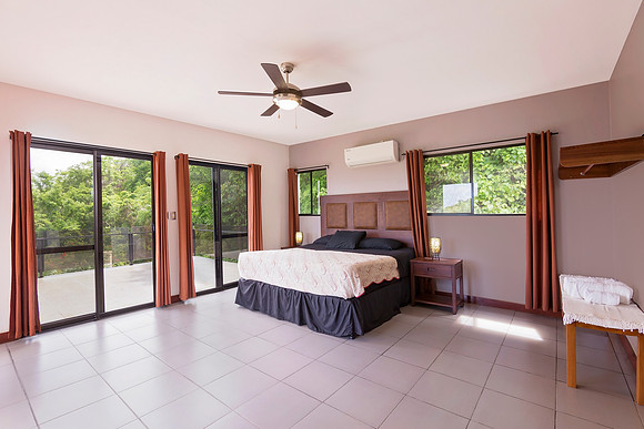 Casa_Olimar_Master_Bedroom_Angle_2_CC