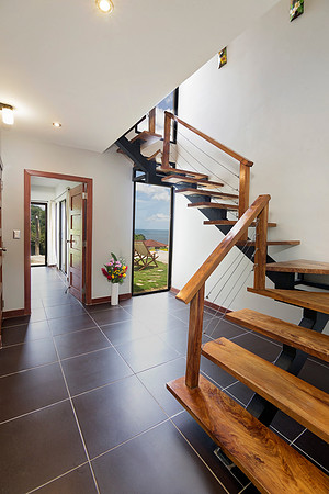 Casa_Olimar_Stairwell_CC